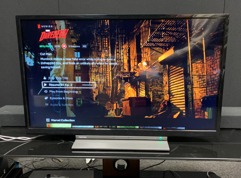 32” Toshiba WK3C63 HD TV set